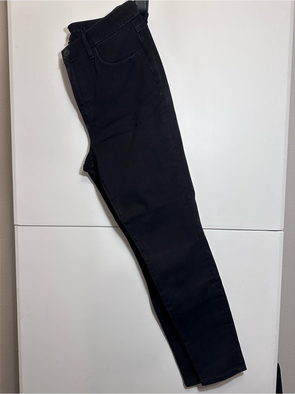 American Eagle Outfitters Black High-Rise Skinny Jeans for Women